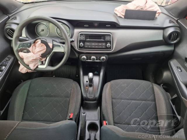 2019 NISSAN KICKS 