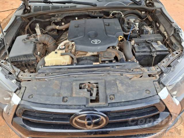 2021 TOYOTA HILUX CD 