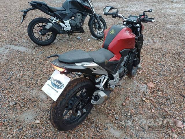 2026 HONDA CB 300F 
