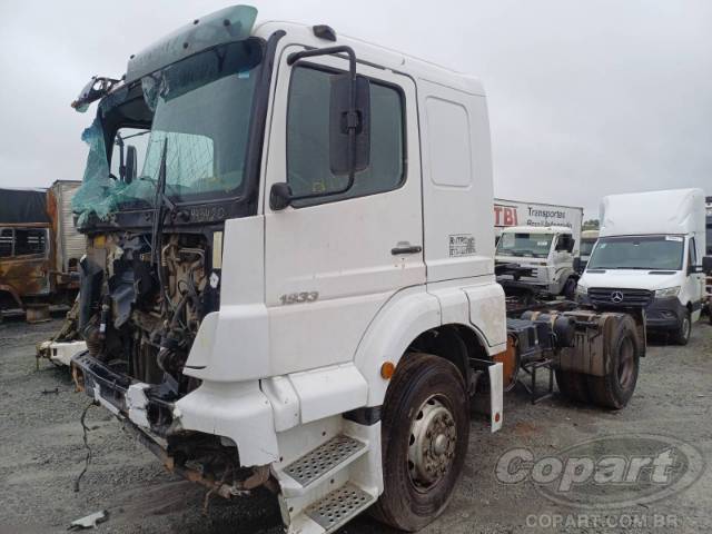 2011 MERCEDES BENZ AXOR 