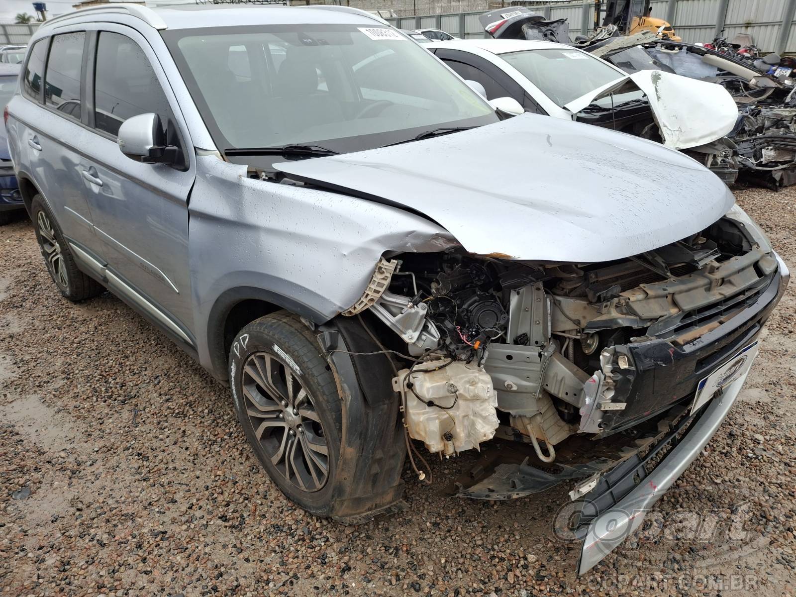 Veículo Mitsubishi Outlander MITSUBISHI OUTLANDER 2.0 16V MIVEC 2017 2017 em leilão