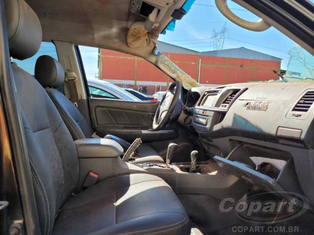 2014 TOYOTA HILUX CD 