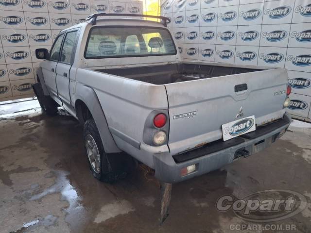 2010 MITSUBISHI L200 OUTDOOR CD 
