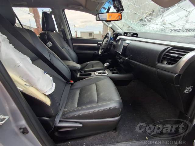 2025 TOYOTA HILUX CD 