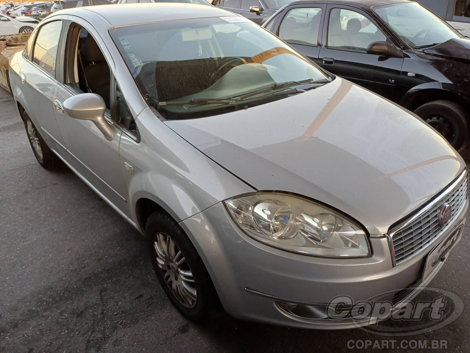 Veículo Fiat Linea Fiat Linea Essence Dualogic 1.8 2012 2012 em leilão