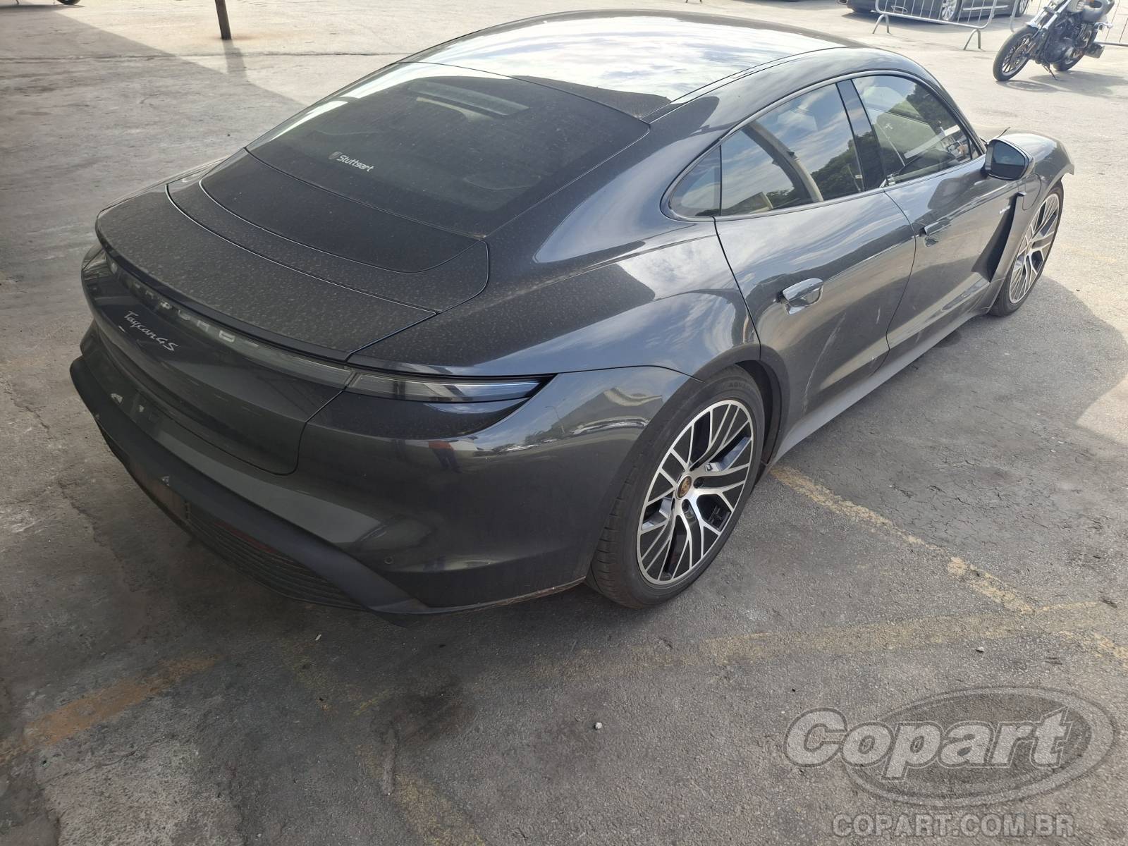 2022 PORSCHE TAYCAN — foto 4 de 12