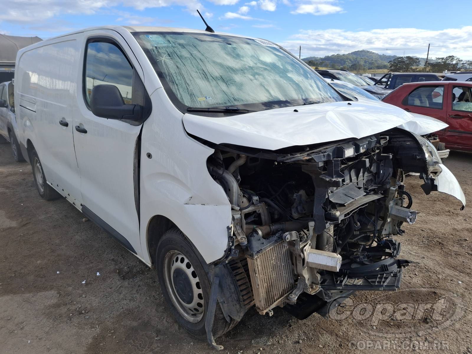 Veículo Peugeot Jumpy CITROEN JUMPY 2018 Colisão Média Monta 2018 em leilão