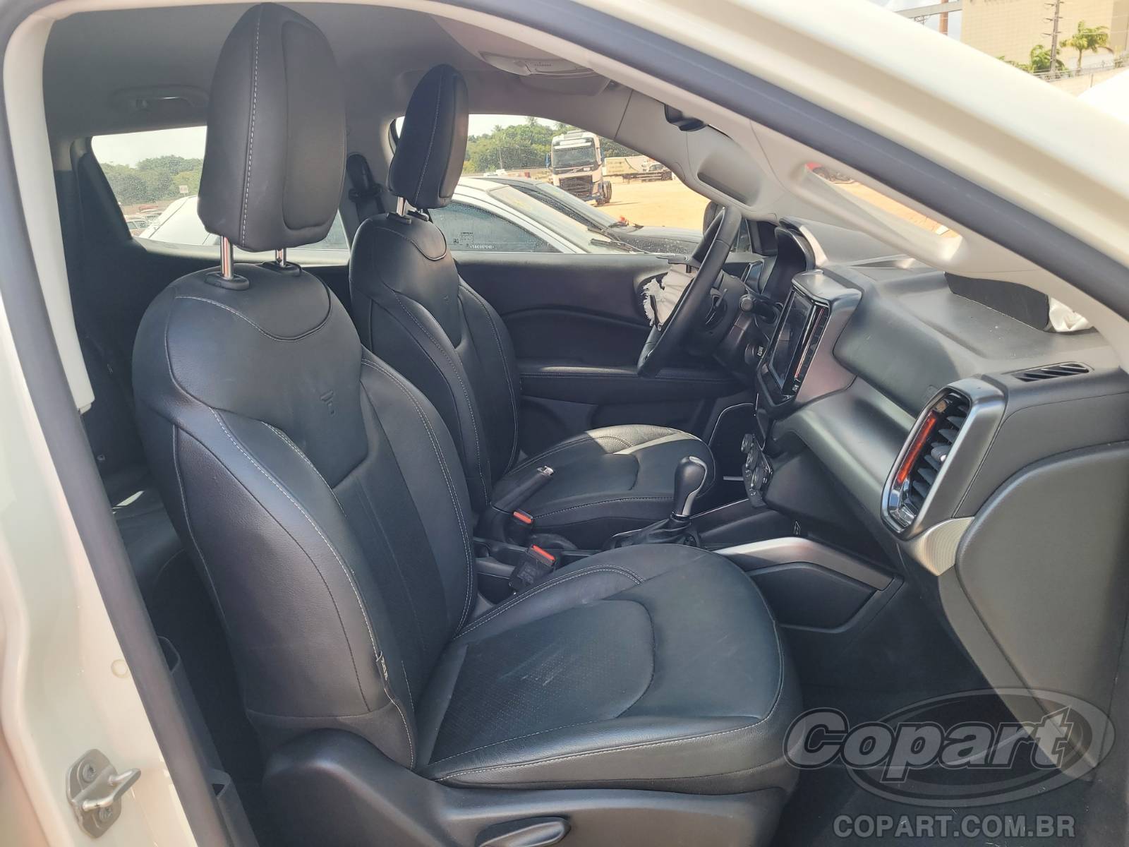 2025 FIAT TORO — foto 5 de 11