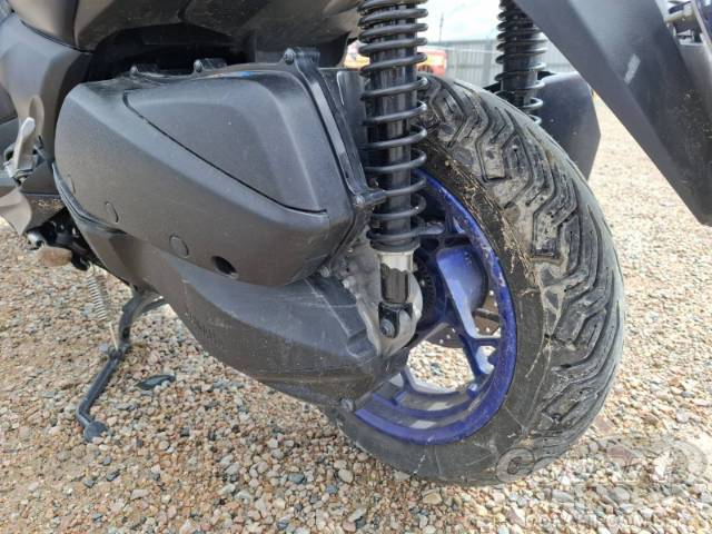 2024 YAMAHA XMAX 