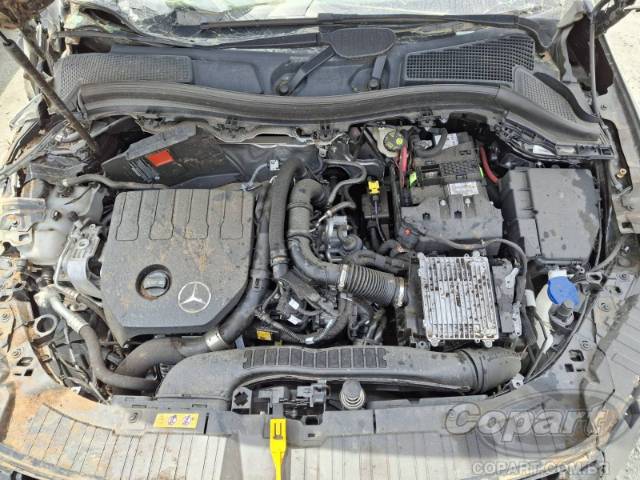 2026 MERCEDES BENZ GLA 