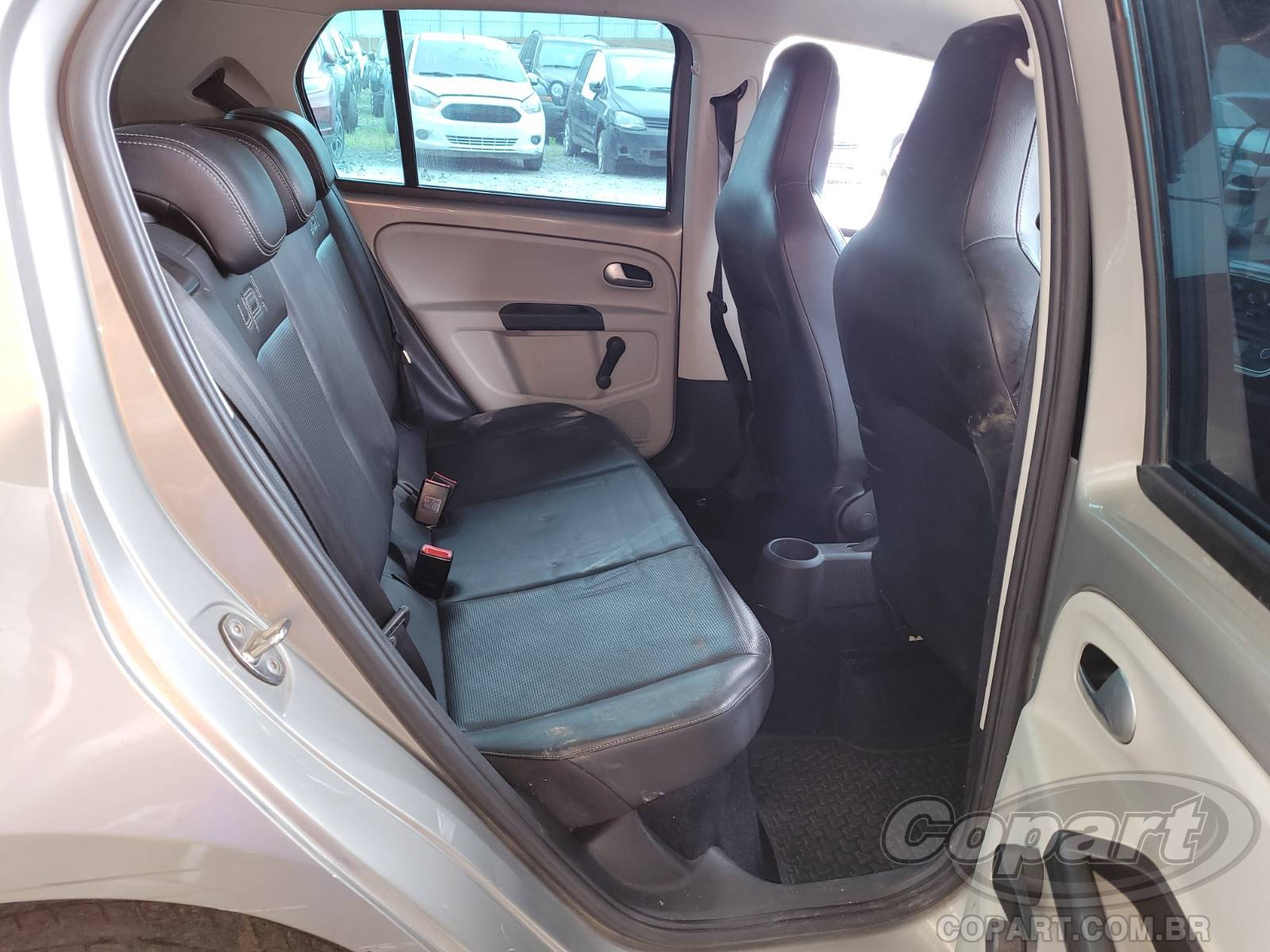 Foto 6 de 10: 2015 VOLKSWAGEN UP