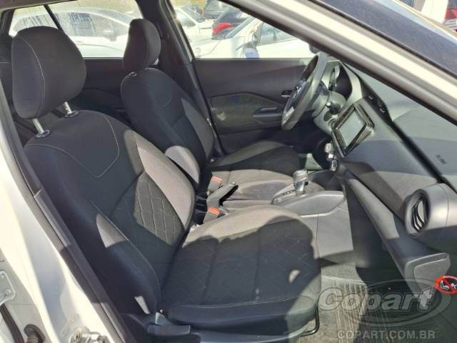 2019 NISSAN KICKS 