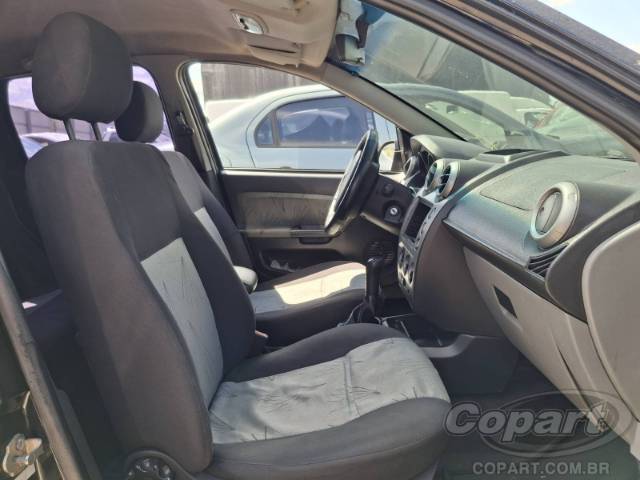 2010 FORD FIESTA 