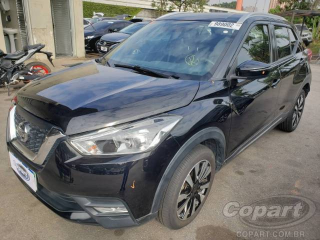 2017 NISSAN KICKS 
