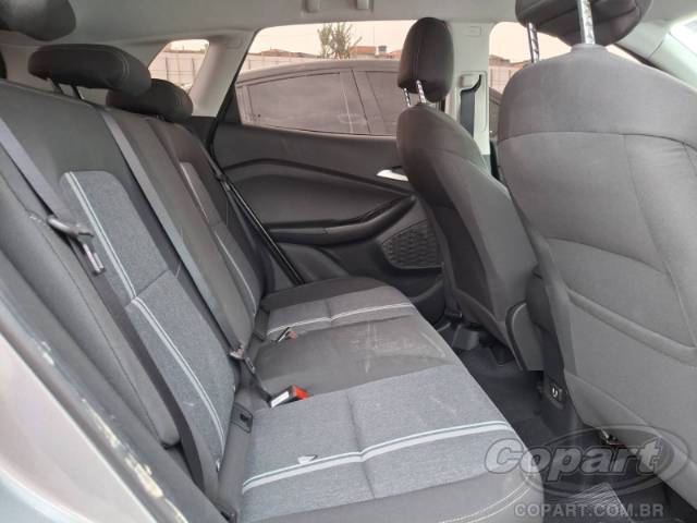 2025 CHEVROLET TRACKER 