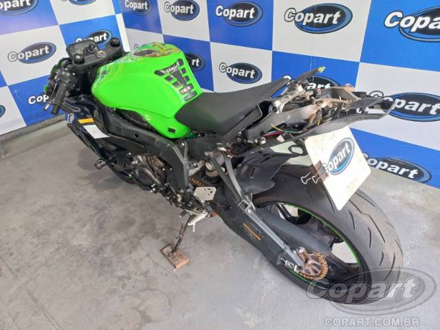 2025 KAWASAKI NINJA ZX-6R 