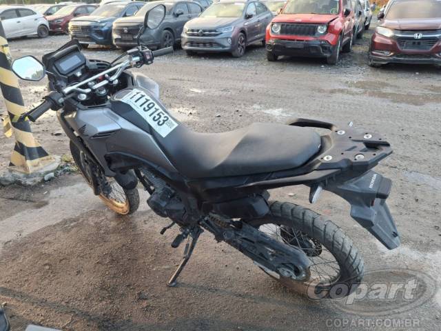 2025 HONDA XRE SAHARA 300 
