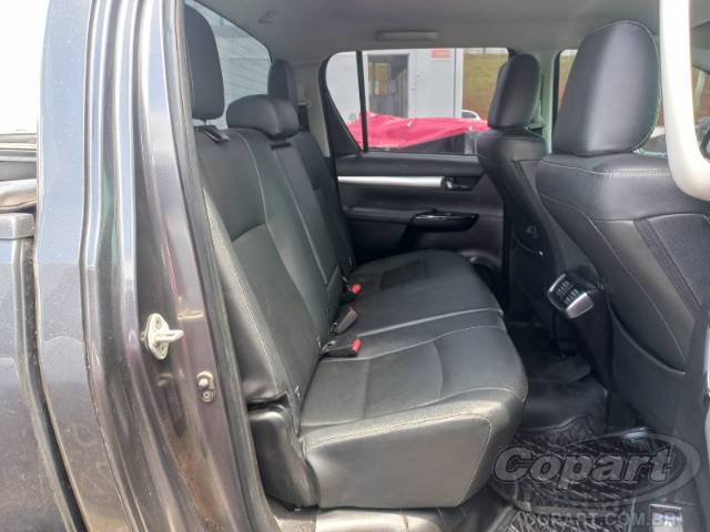 2023 TOYOTA HILUX CD 