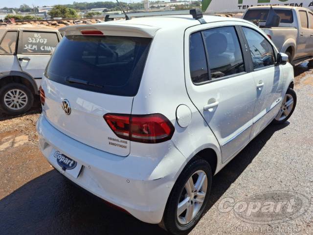 2016 VOLKSWAGEN FOX 