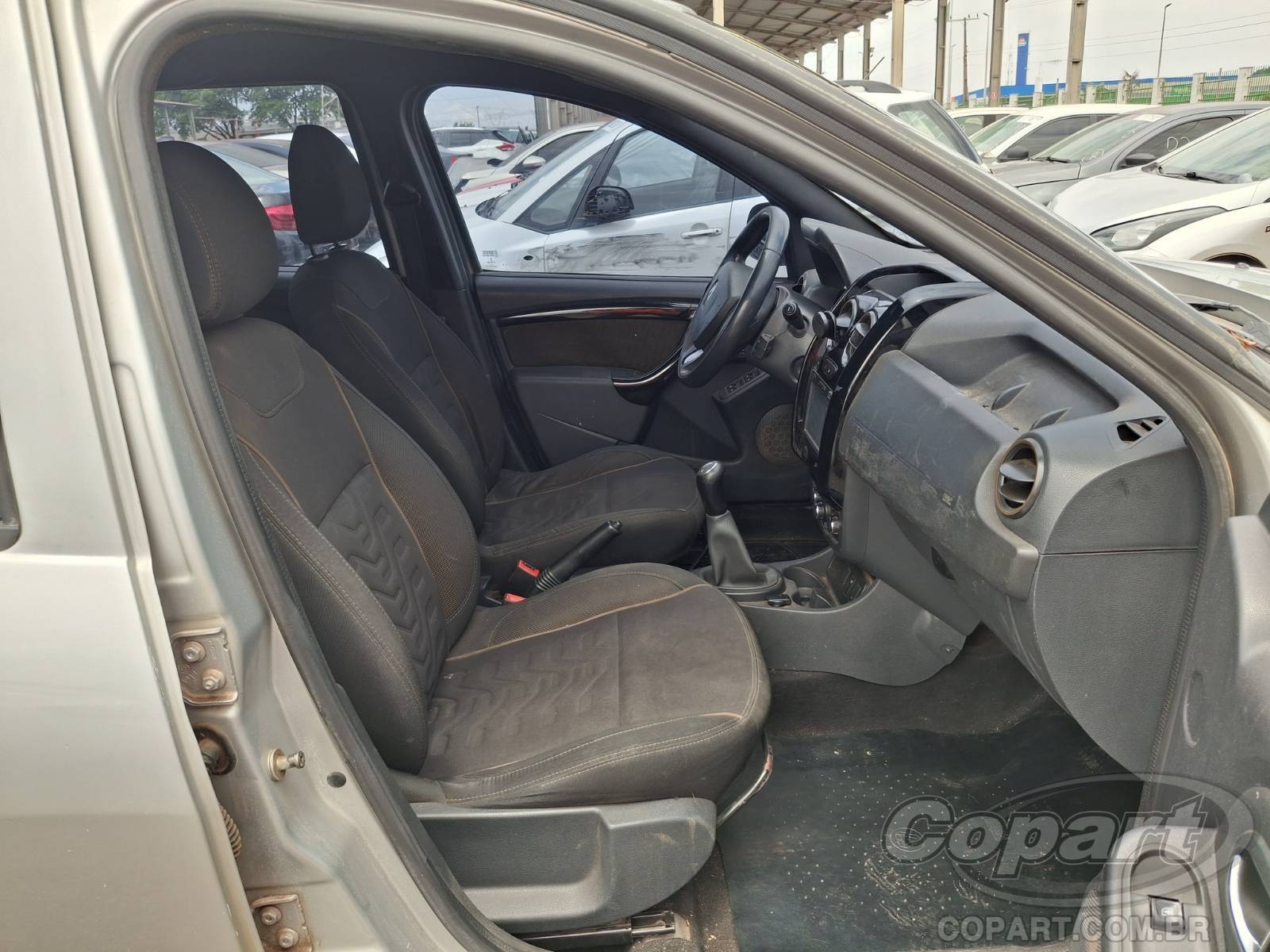2018 RENAULT DUSTER — foto 5 de 10