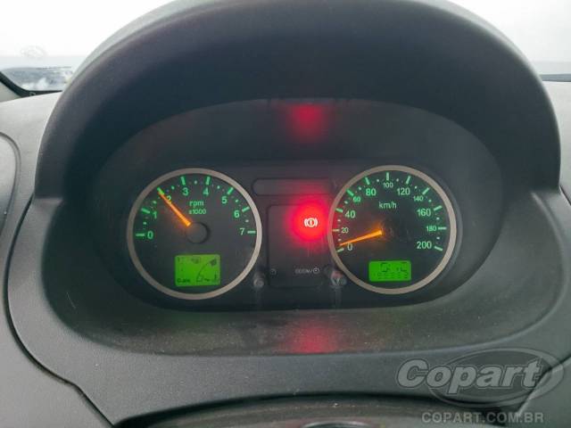 2005 FORD FIESTA 
