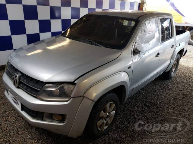 2013 VOLKSWAGEN AMAROK 