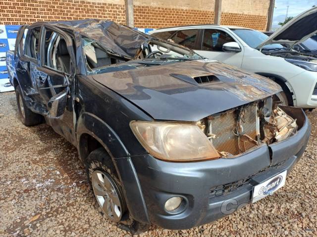 2011 TOYOTA HILUX CD 