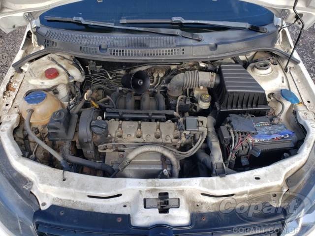 2017 VOLKSWAGEN VOYAGE 