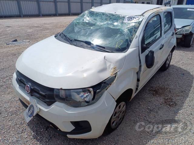 2017 FIAT MOBI 