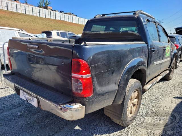 2012 TOYOTA HILUX CD 