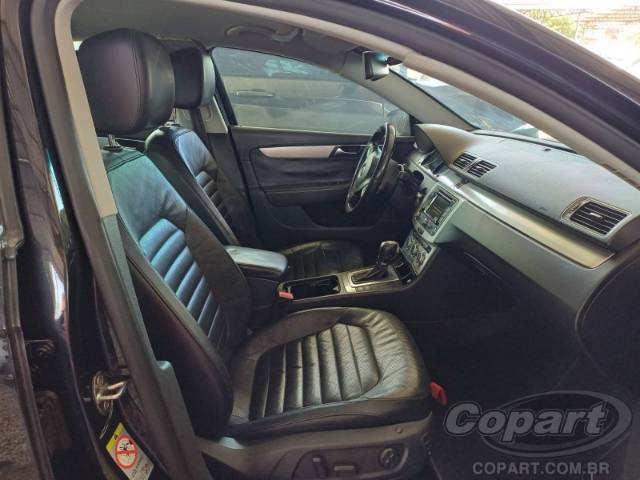 2012 VOLKSWAGEN PASSAT 