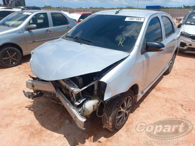 2018 TOYOTA ETIOS SEDA 