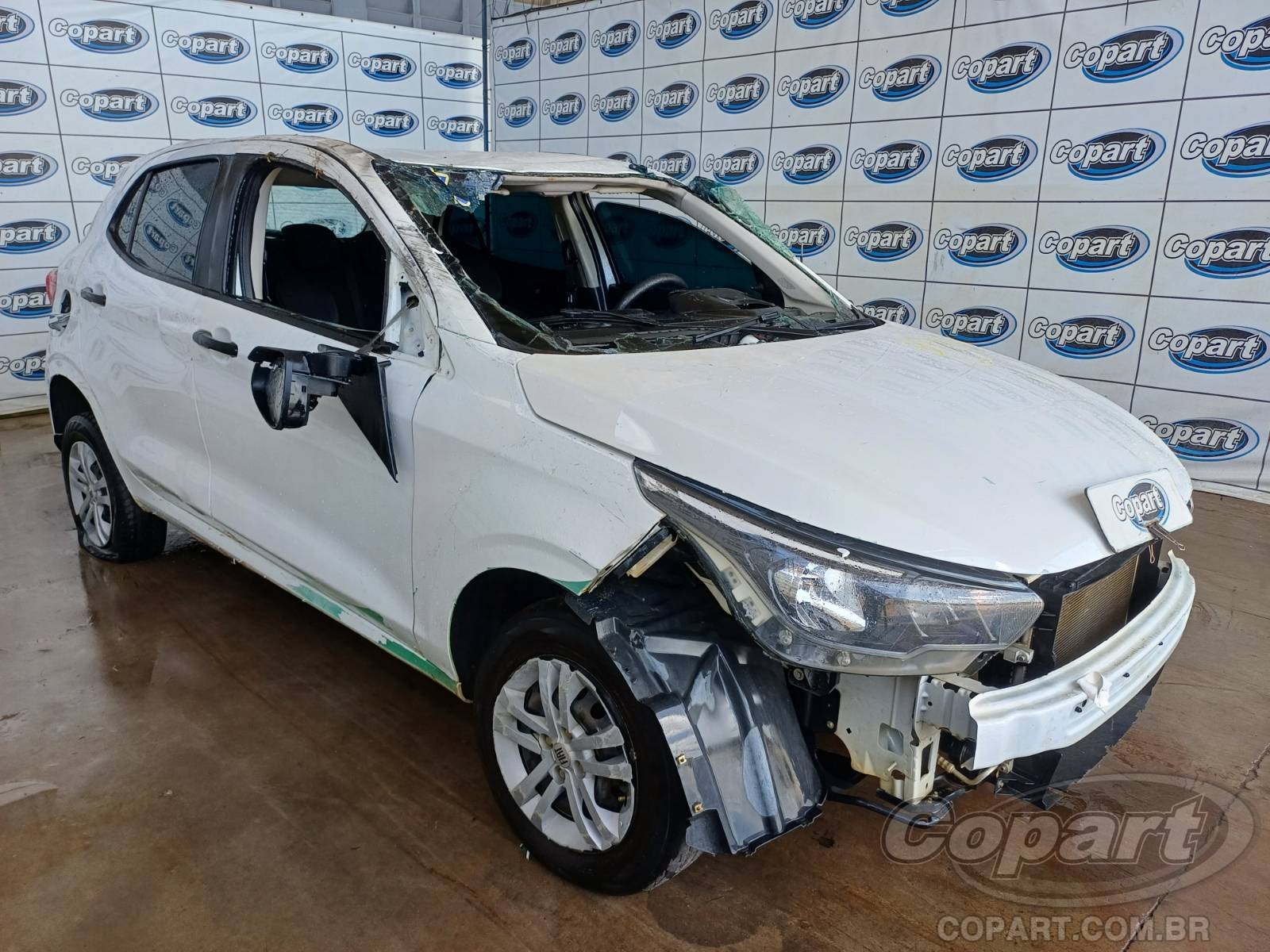 Veículo Fiat Argo Fiat Argo 1.0 Firefly 2023 Colisão Média Monta 2023 em leilão
