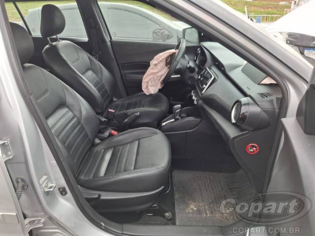 2019 NISSAN KICKS 