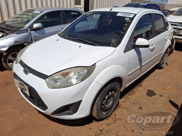 2013 FORD FIESTA SEDAN 