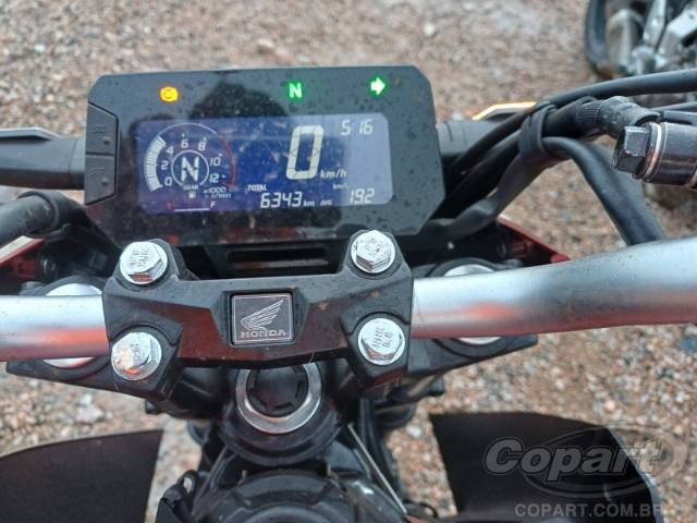 2026 HONDA CB 300F 