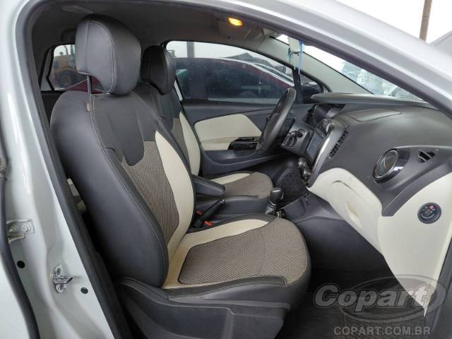 2019 RENAULT CAPTUR 