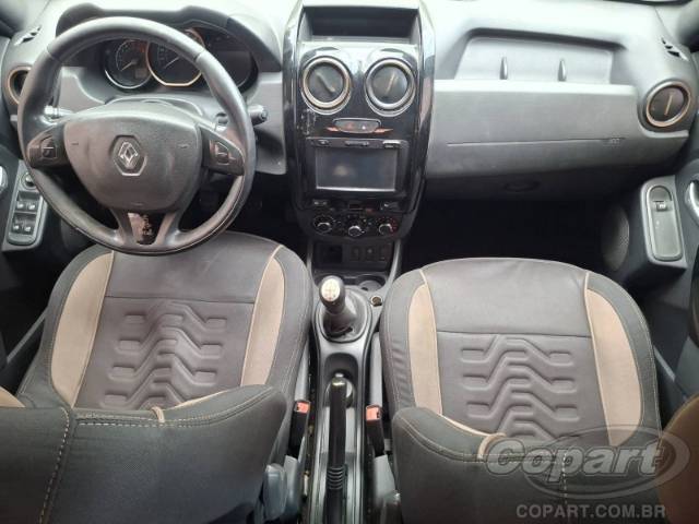 2016 RENAULT DUSTER 