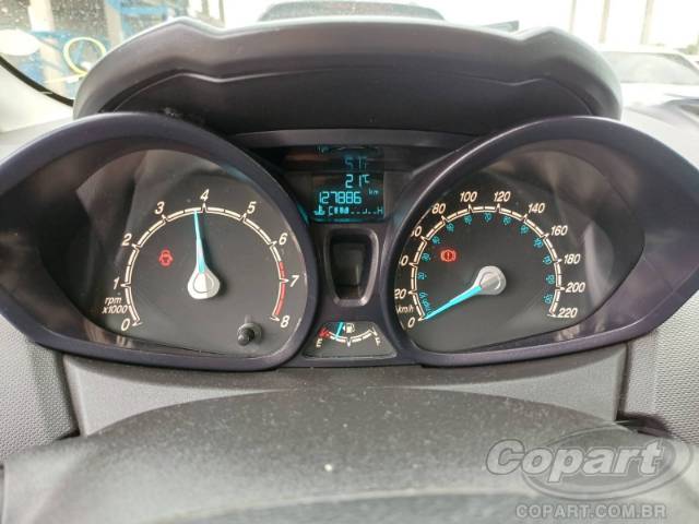 2015 FORD FIESTA 
