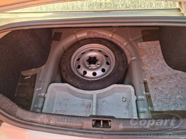 2009 FORD FIESTA SEDAN 