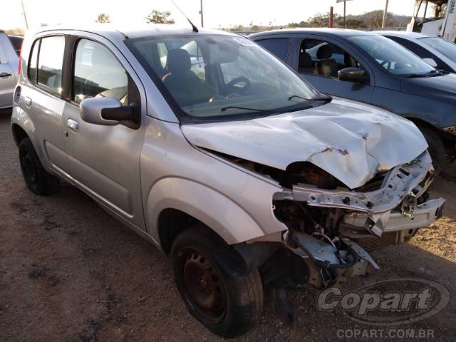 2013 FIAT UNO 