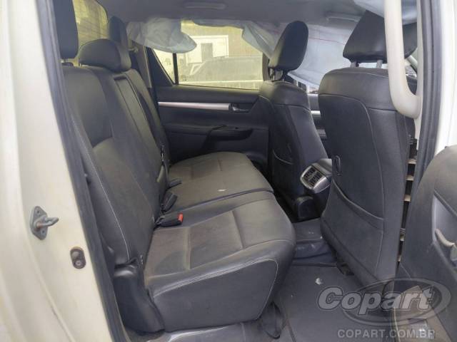 2022 TOYOTA HILUX CD 