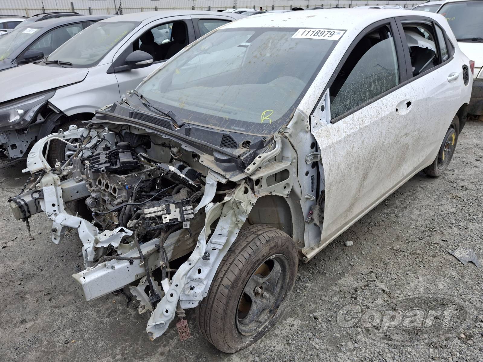 Foto 2: 2025 CHEVROLET ONIX