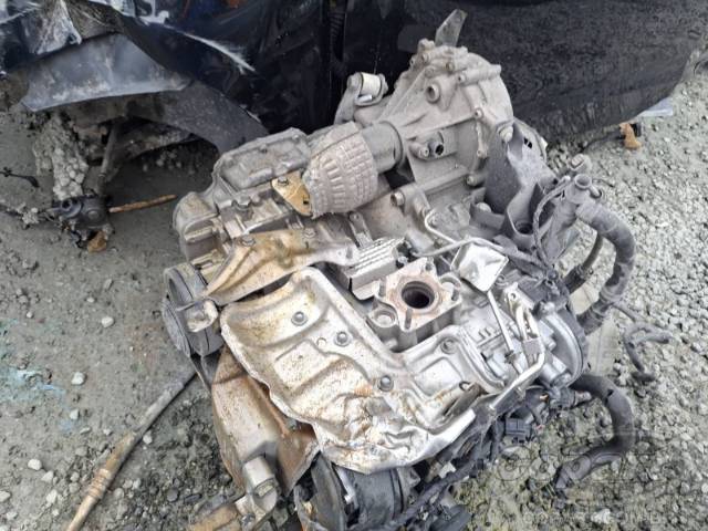 2018 VOLKSWAGEN UP 