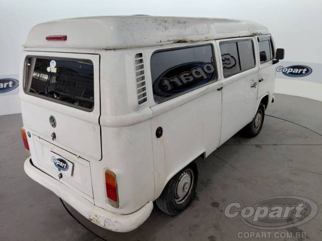 2012 VOLKSWAGEN KOMBI 