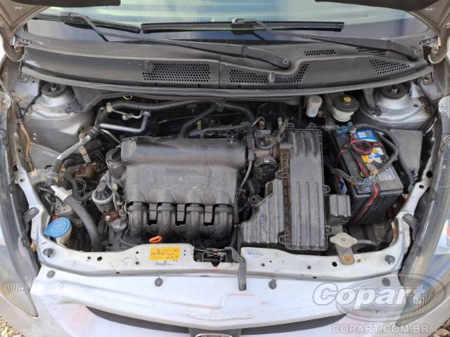 2004 HONDA FIT 