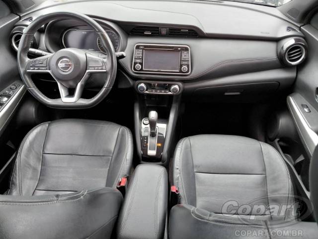 2017 NISSAN KICKS 