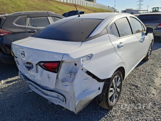 2024 NISSAN VERSA 