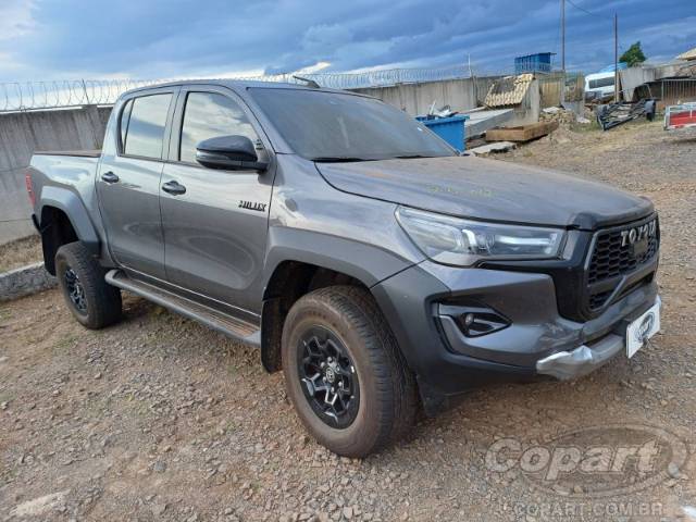 2024 TOYOTA HILUX CD 