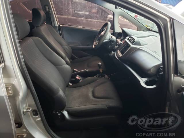 2010 HONDA FIT 